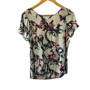 VIOLET + CLAIRE Floral Print Lightweight Back Cut Out Short Sleeve Dressy Top S